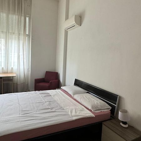Tirana Apartament Bagian luar foto