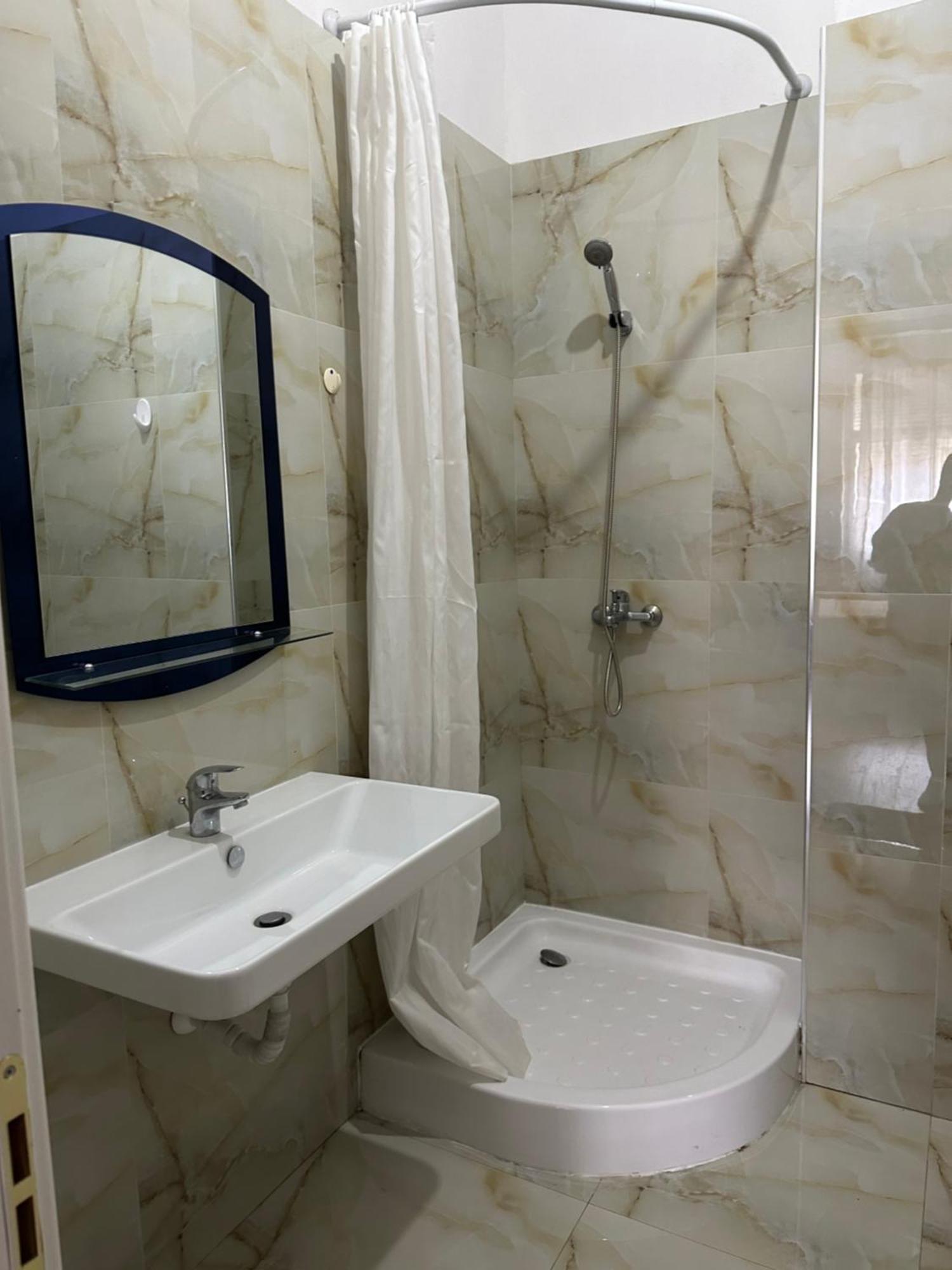 Tirana Apartament Bagian luar foto
